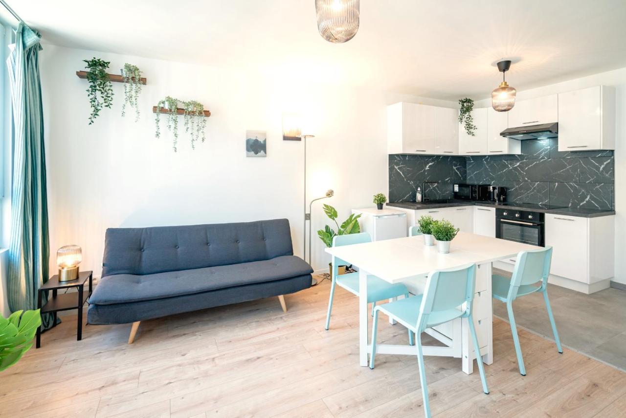 Beautiful Central Cityflats Антверпен Екстериор снимка
